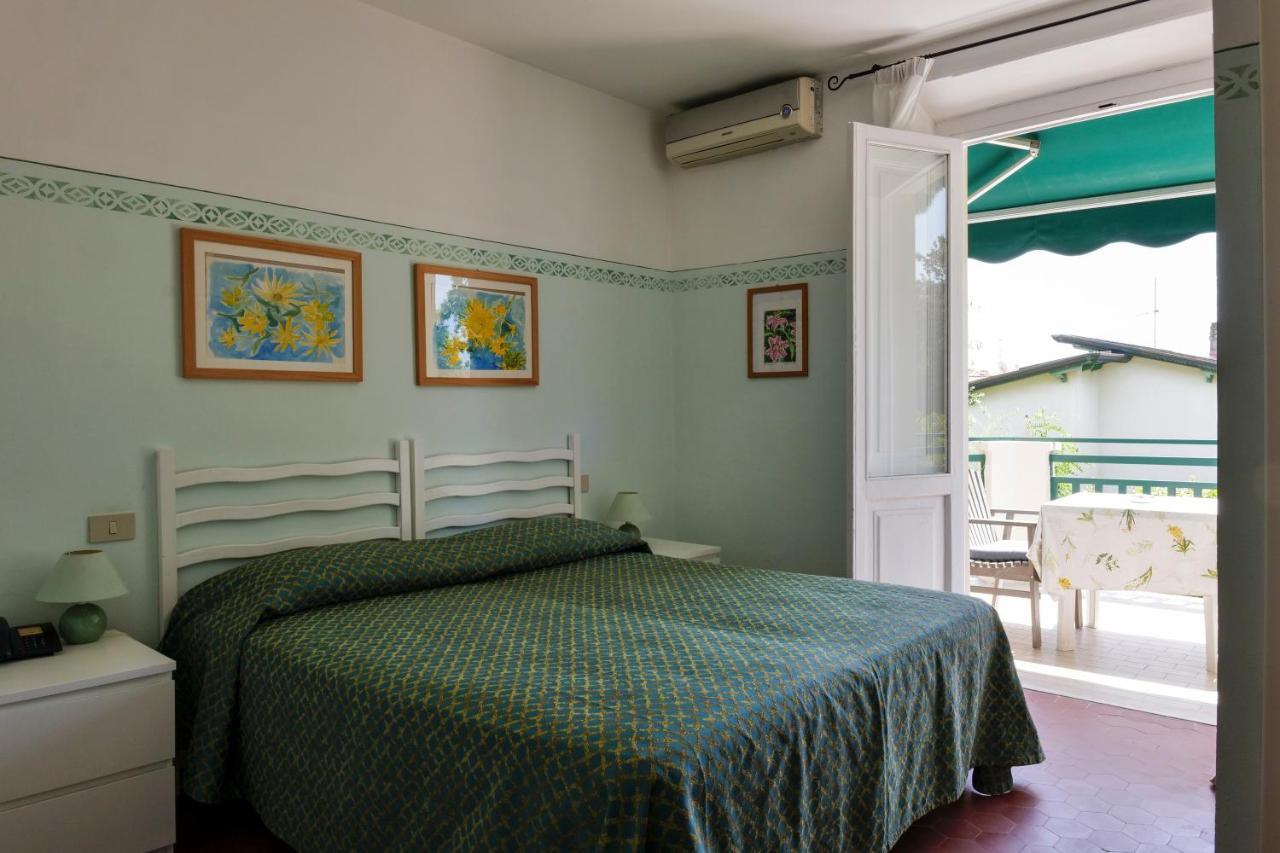 Hotel Club I Pini - Residenza D'Epoca In Versilia Lido di Camaiore Luaran gambar